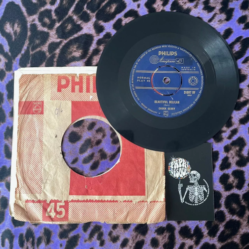  Chuck Berry – Beautiful Delilah / Vacation Time 7" Vinyl 45RPM - Rock - Philips