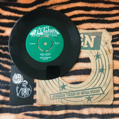  Garth Young And His Trio – Velvet Waters 7" Vinyl 45RPM - Pop - Teen Records