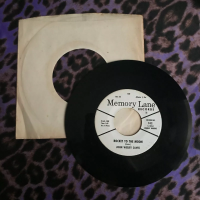 John Wesley ‎– Magic Moonlight / Rocket To the Moon 7" Vinyl 45 - Rockabilly