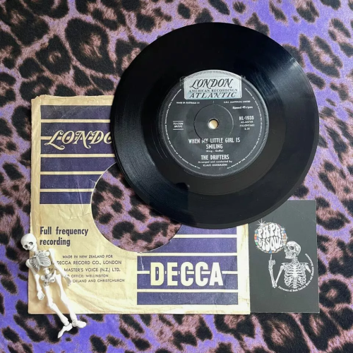 The Drifters – When My Little Girl Is Smiling 7" Vinyl 45RPM - Pop - London
