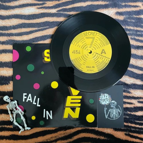 Secret Seven – Fall In - 7" Vinyl 45RPM - Rock - Duckburg Records