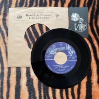 The Techniques With Tommy McCook & The Supersonics–Travelling Man
