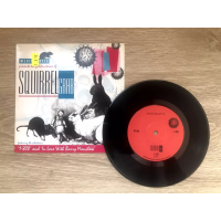 Squirrel Grab – 1-800 / In Love with Barry Manilow - Rock VG+
